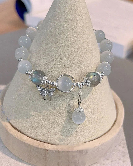 Bransoletka z kryształami imitującymi oko kota w kształcie motyla