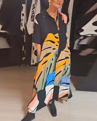 Swobodna sukienka z nadrukiem