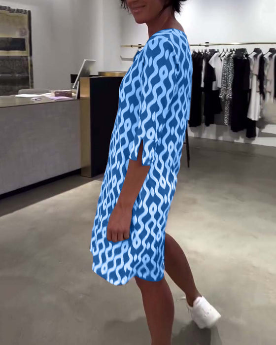 Sukienka Stojący Kołnierz Średnia Długość Wzorzysta