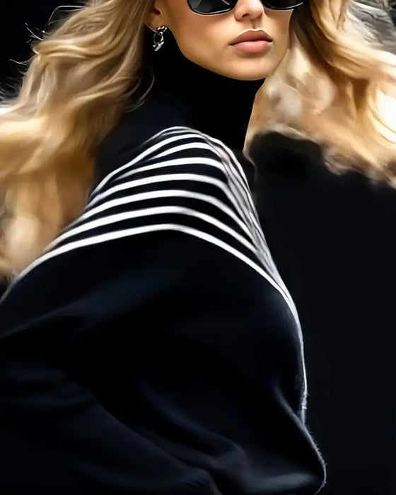 Sweter Golf Pasiasty Opadające Ramię