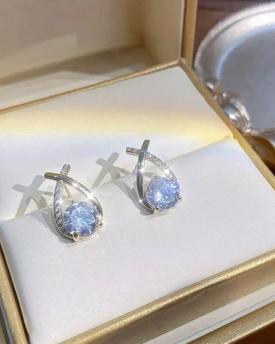 Wysokie kolczyki sztyfty z kamieniem