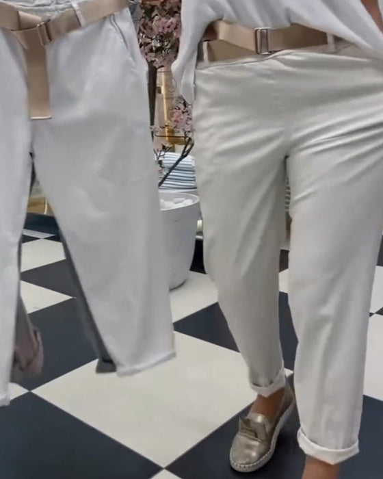 Spodnie w czystych kolorach i casual stylu