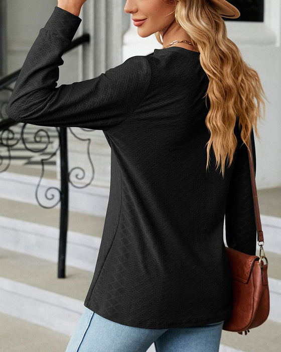 Bluzka z dekoltem w serek w jednolitym kolorze