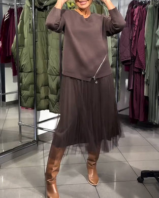 Stylowy Zestaw Z Bluzą O Okrągłym Dekolcie I Zamkiem