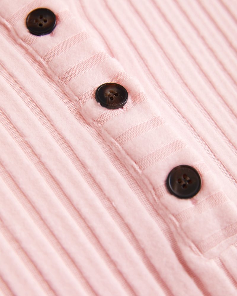 Sweter Z Projektem Półzip, Wzorem Kwadratowym I Detalem Patchwork