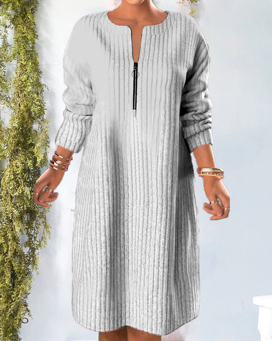 Jednokolorowa sukienka z zamkiem błyskawicznym