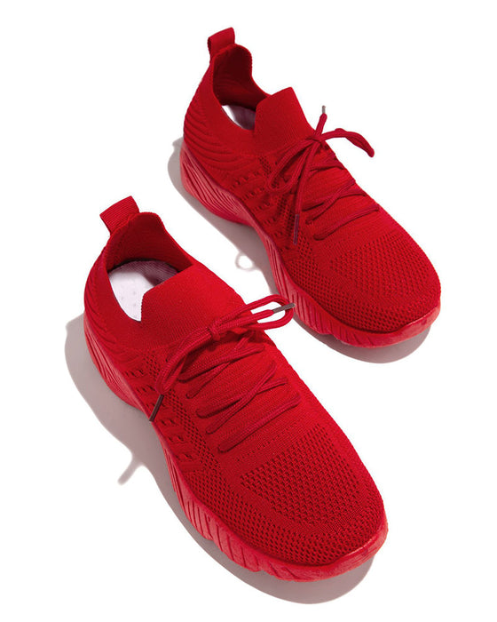 Buty sportowe w wielu kolorach