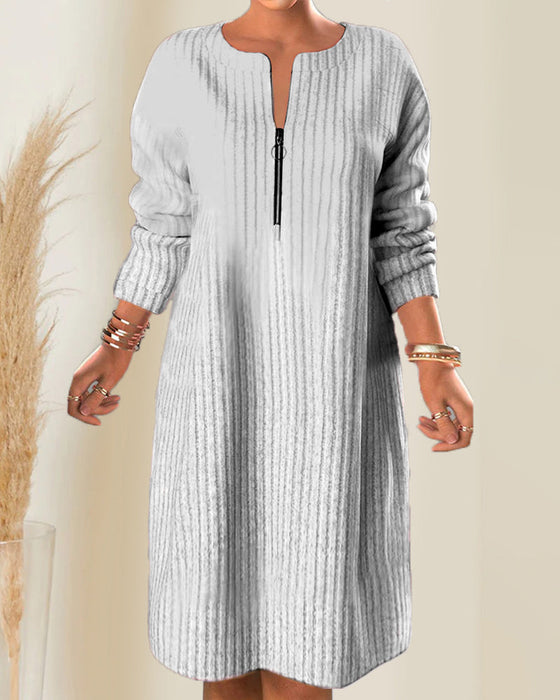 Jednokolorowa sukienka z zamkiem błyskawicznym