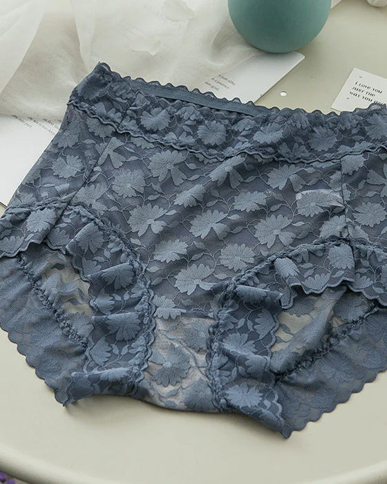 Koronkowe majtki z wysokim stanem