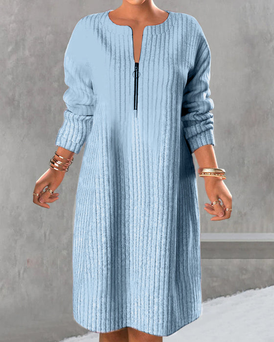 Jednokolorowa sukienka z zamkiem błyskawicznym