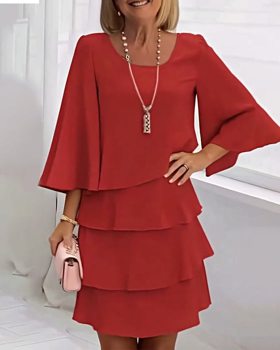 Elegancka Jednokolorowa Sukienka Z Rękawem 3/4