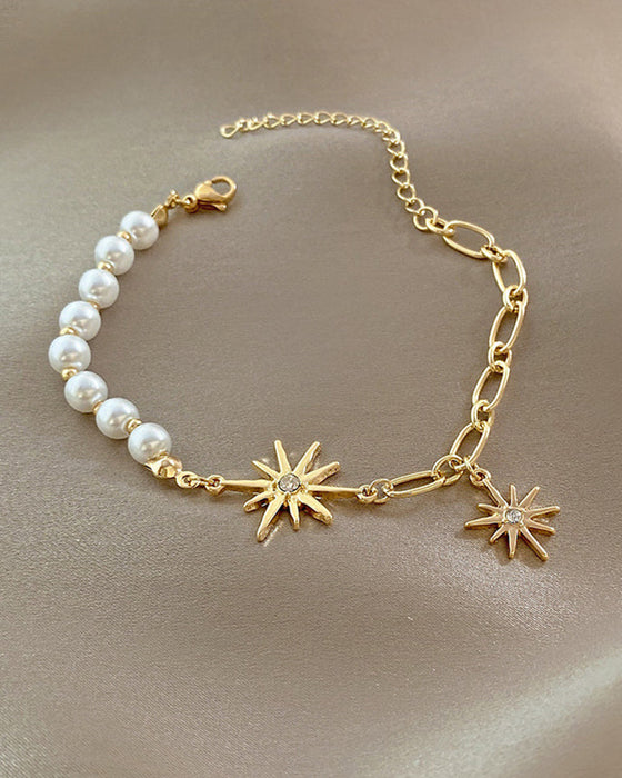 Bransoletka z perłami na metalowym łańcuszku