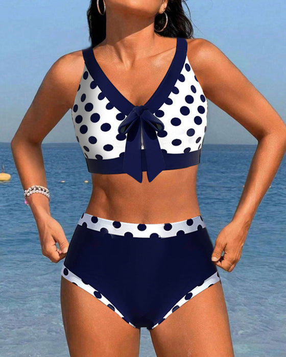 Patchworkowe bikini w kropki z wysokim stanem