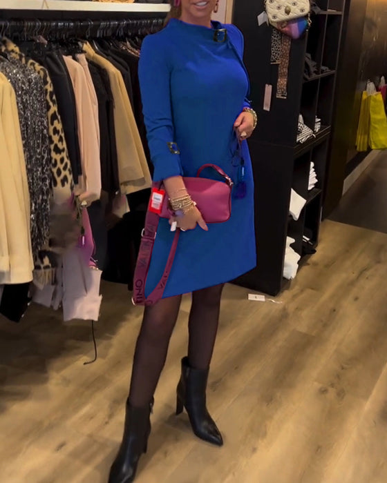 Elegancka sukienka z okrągłym dekoltem