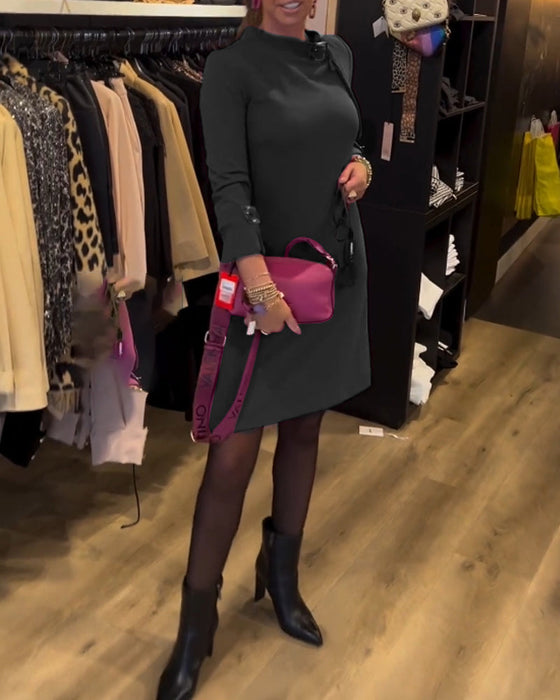 Elegancka sukienka z okrągłym dekoltem