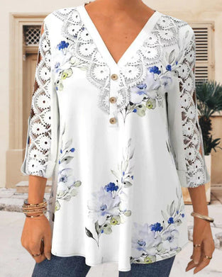 Koszula z koronkowym wykończeniem