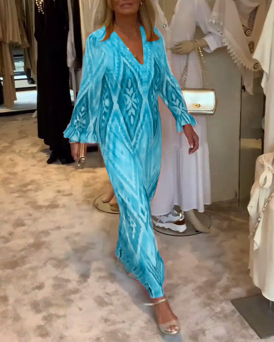 Sukienka z długim rękawem i głębokim dekoltem w kształcie litery V w stylu retro