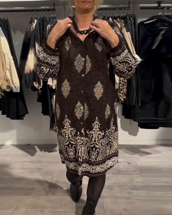 Sukienka z nadrukiem w stylu vintage, zapinana na guziki i klapy