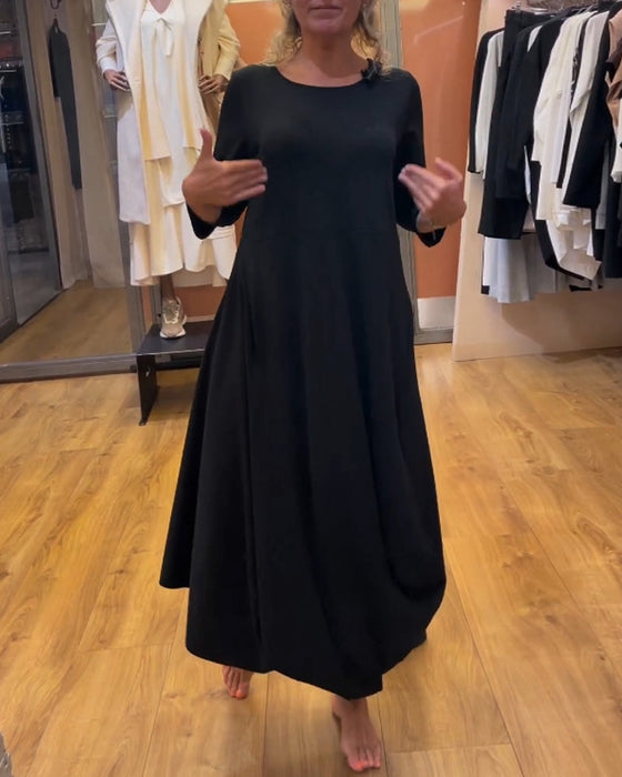 Sukienka z długim rękawem i okrągłym dekoltem