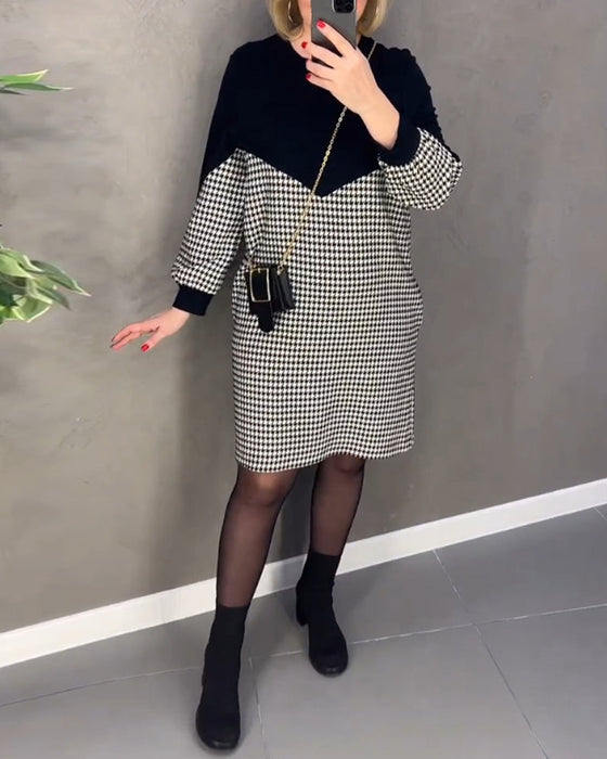 Elegancka sukienka w kratę z blokiem kolorów