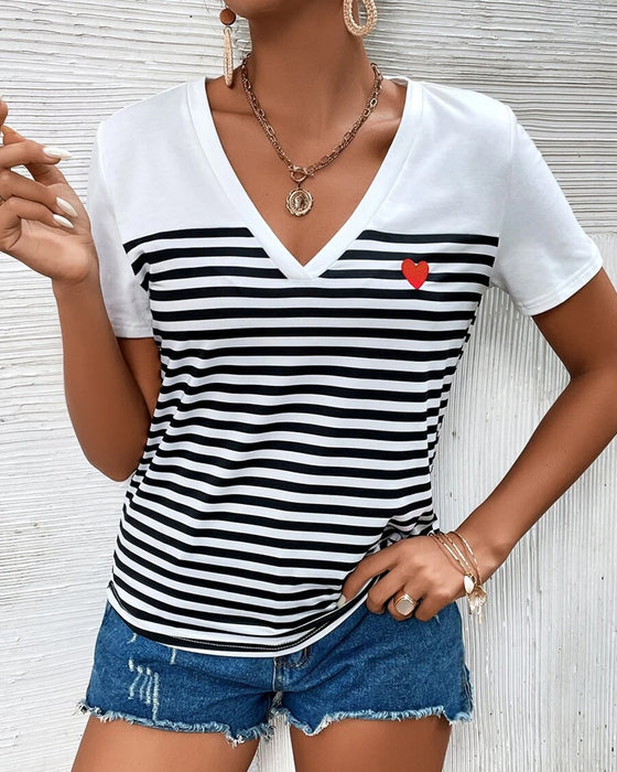 T-Shirt V-Dekolt Pasowany Uniwersalny