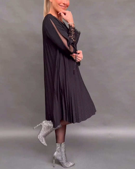 Patchworkowa koronkowa plisowana sukienka w jednolitym kolorze