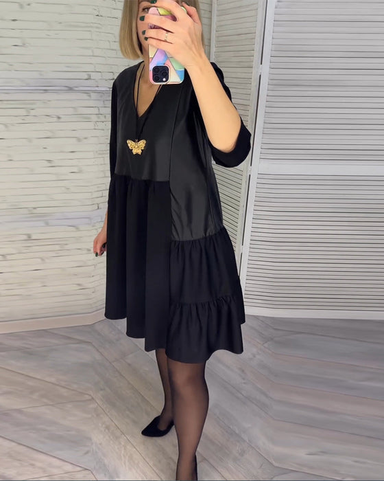 Patchworkowa sukienka z dekoltem w kształcie litery V