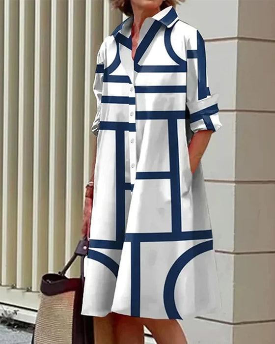 Sukienka z kieszeniami i geometrycznym nadrukiem