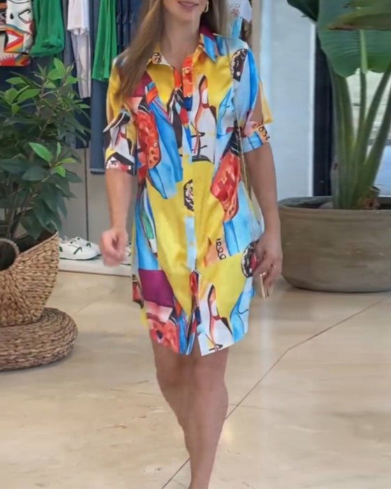 Sukienka na co dzień z kolorowym nadrukiem