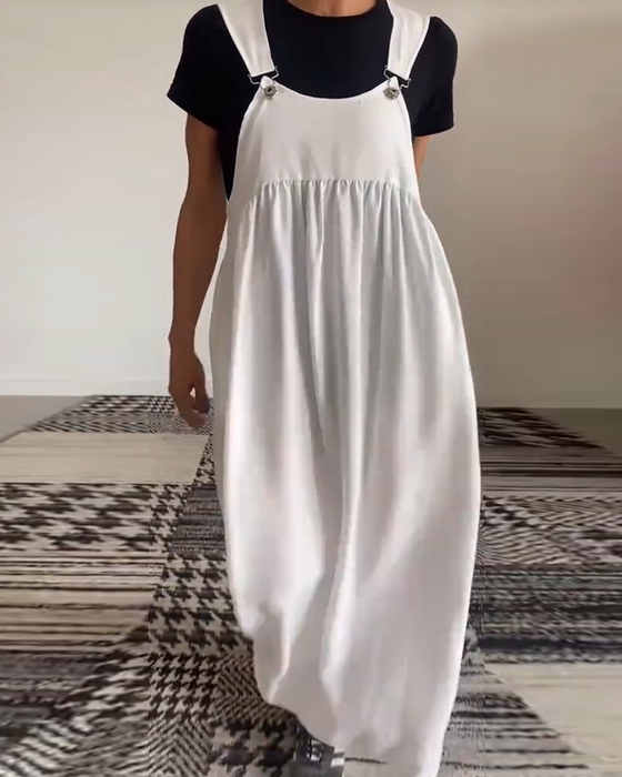 Sukienka casualowa w jednolitym kolorze z szelkami
