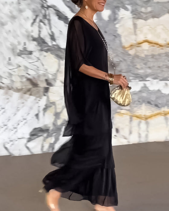 Sukienka o artystycznym stylu i luźnym kroju