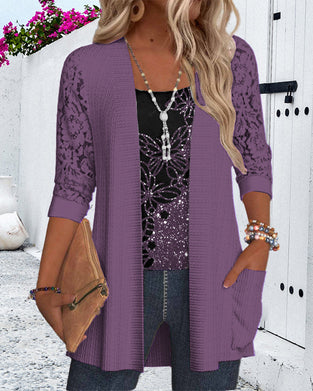 Casualowy top z motylkowym, koronkowym patchworkiem i kieszeniami