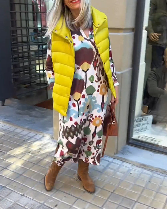 Sukienka z eleganckimi długimi rękawami