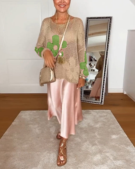 Sweterek z długim rękawem i okrągłym dekoltem w kwiaty