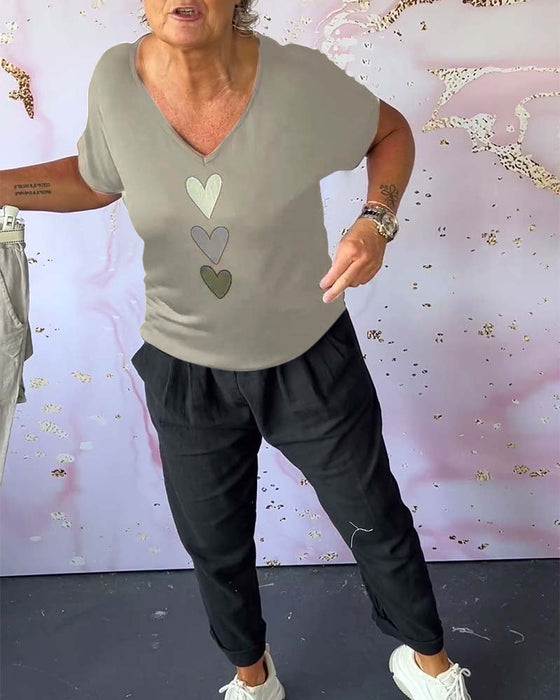 Bluzka Love z krótkim rękawem i dekoltem w kształcie litery V