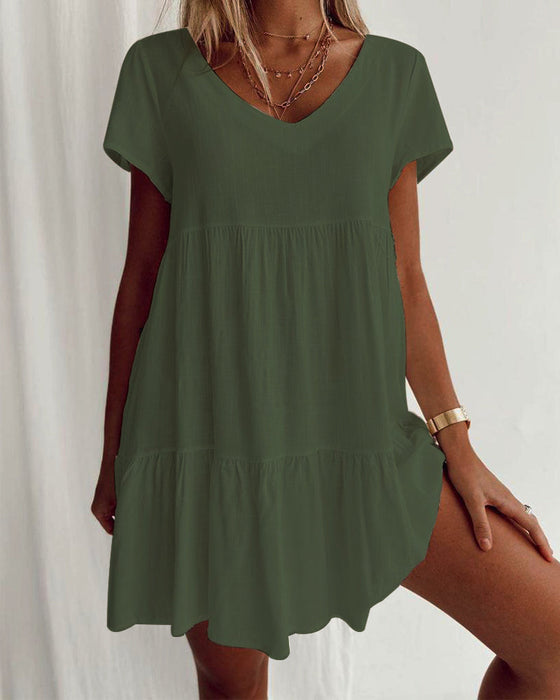 Sukienka z krótkim rękawem i dekoltem w serek