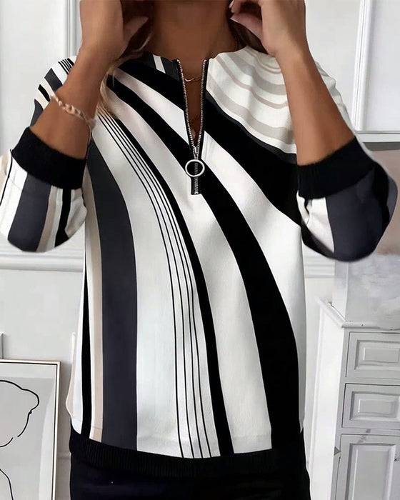 Koszulka swobodna z zamkiem błyskawicznym i geometrycznym nadrukiem