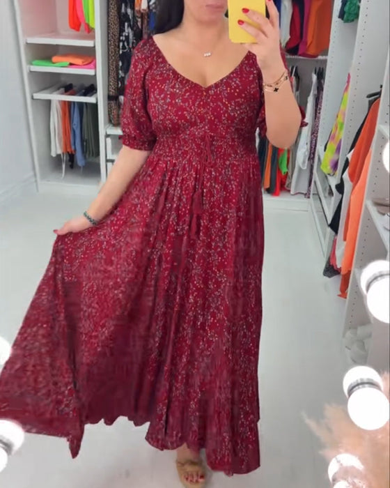 Sukienka maxi z dekoltem w serek i nadrukiem