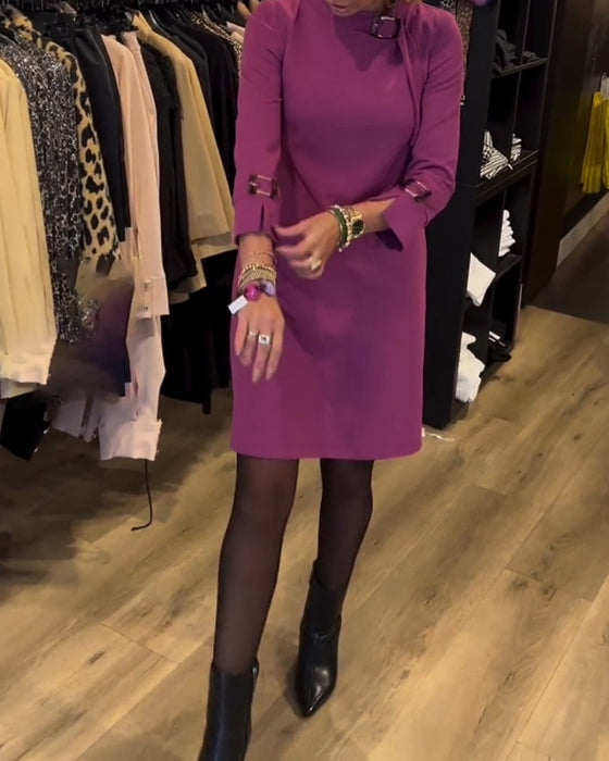 Elegancka sukienka z okrągłym dekoltem