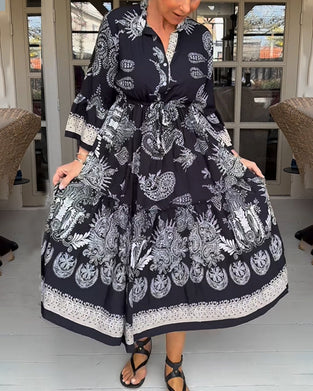 Luźna sukienka w retro wzór