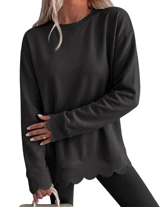 Sweatshirt Scallop Trim Swobodny