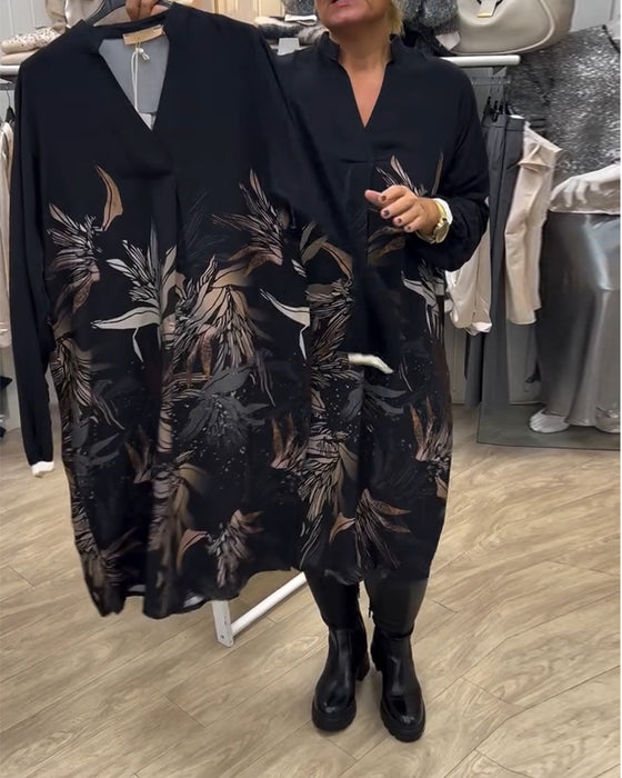 Sukienka Z Dekoltem W Szpic I Nadrukiem W Liście Z Długimi Rękawami