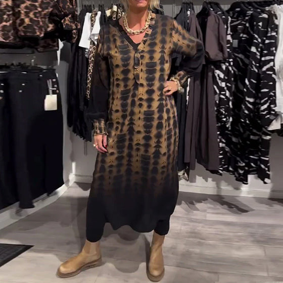 Gradientowa sukienka z długim rękawem i dekoltem w serek