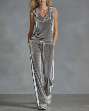 Set Aksamitny Z Kapturem Bez Rękawów