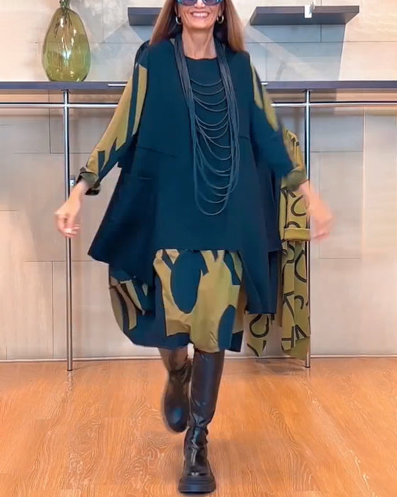 Sukienka z nadrukiem i okrągłym dekoltem