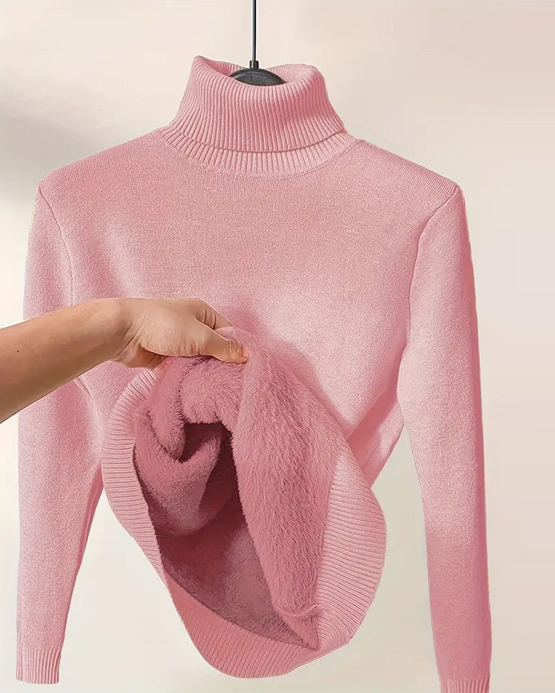 Grubszy sweter w jednolitym kolorze z długim rękawem