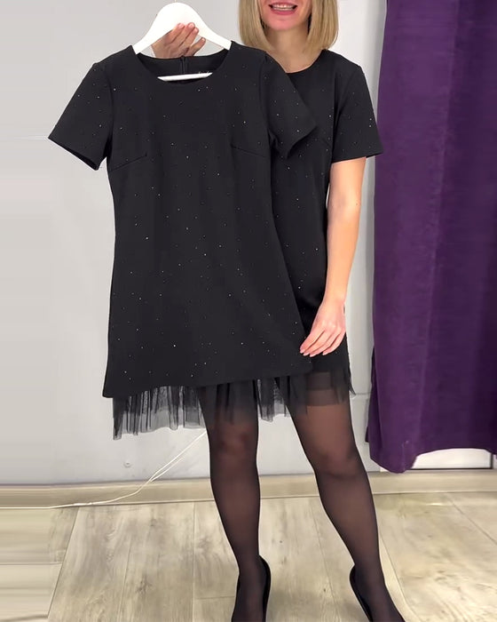 Krótkorękawowa Sukienka Z Haftem Z Cyrkoniami