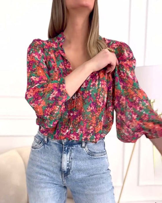 Koszula zapinana na guziki z nadrukiem i bufiastymi rękawami