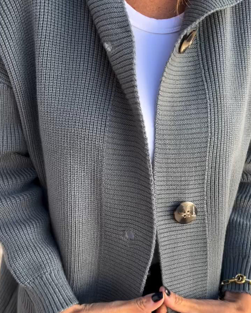 Kardigan z kapturem i kieszenią na guziki