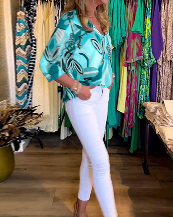 Luźna bluzka z nadrukiem z długim rękawem